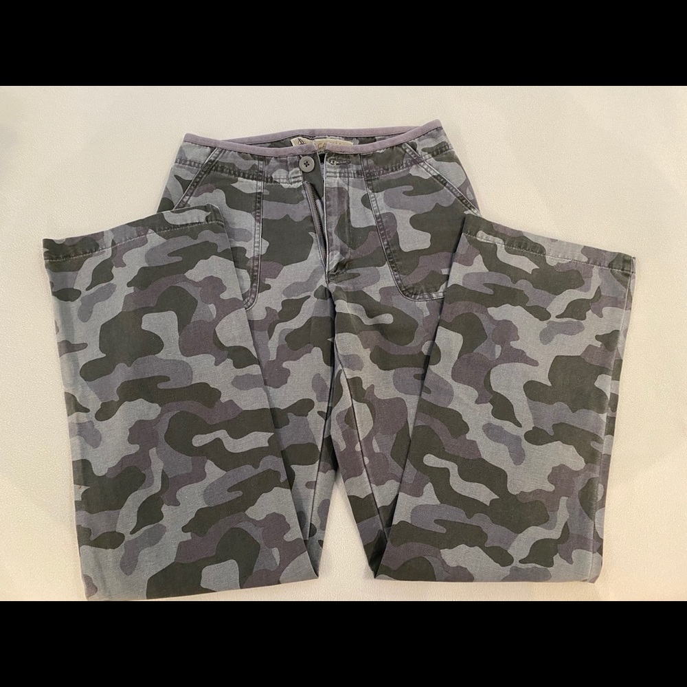 Cabelas girls cargo pants